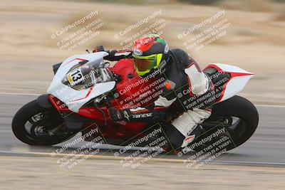 media/Sep-10-2023-SoCal Trackdays (Sun) [[6b4faecef6]]/Turn 6 Inside Pans (955am)/